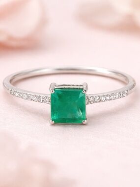 NEW Genuine Zambian Emerald Ring 14K White Gold Band Size 7